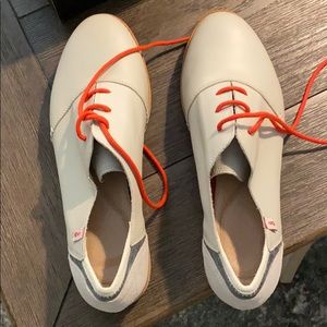 Ahnu loafers, mint worn once, light  grey, size 10